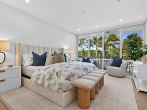 100 Royal Palm Way D2, Palm Beach FL 33480