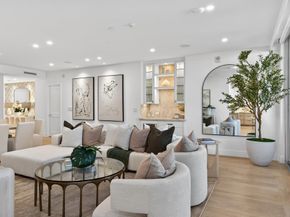 100 Royal Palm Way D2, Palm Beach FL 33480