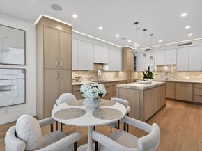 100 Royal Palm Way D2, Palm Beach FL 33480