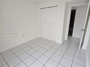 9678 Fontainebleau Boulevard 111, Miami FL 33172