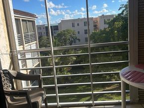 2840 Somerset Drive 400M, Lauderdale Lakes FL 33311