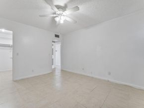 877 Flanders S, Delray Beach FL 33484