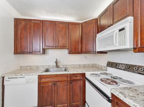 877 Flanders S, Delray Beach FL 33484