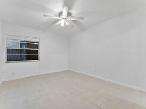 877 Flanders S, Delray Beach FL 33484