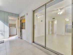 877 Flanders S, Delray Beach FL 33484