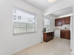 877 Flanders S, Delray Beach FL 33484