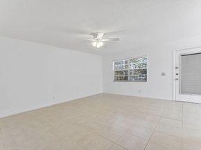 877 Flanders S, Delray Beach FL 33484