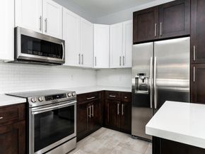 1031 NE 13th Avenue, Fort Lauderdale FL 33304