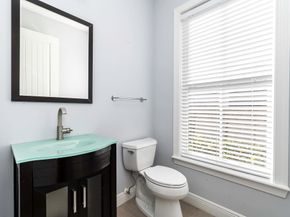 1031 NE 13th Avenue, Fort Lauderdale FL 33304