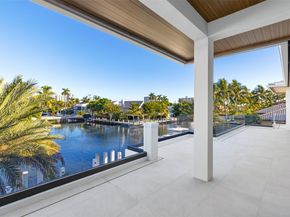 100 Royal Palm Drive, Fort Lauderdale FL 33301