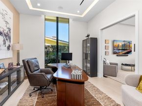 100 Royal Palm Drive, Fort Lauderdale FL 33301