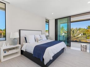 100 Royal Palm Drive, Fort Lauderdale FL 33301