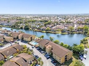 15430 SW 82nd Lane 625, Miami FL 33193