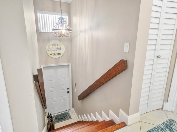 312 Liberty Court, Deerfield Beach FL 33442