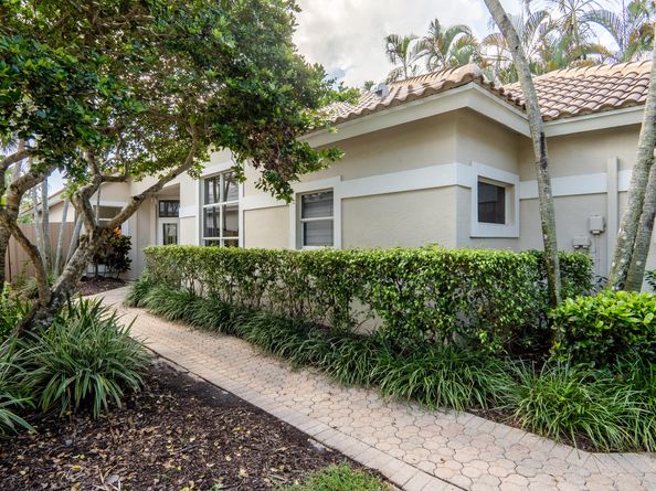 6670 NW 27th Avenue, Boca Raton FL 33496