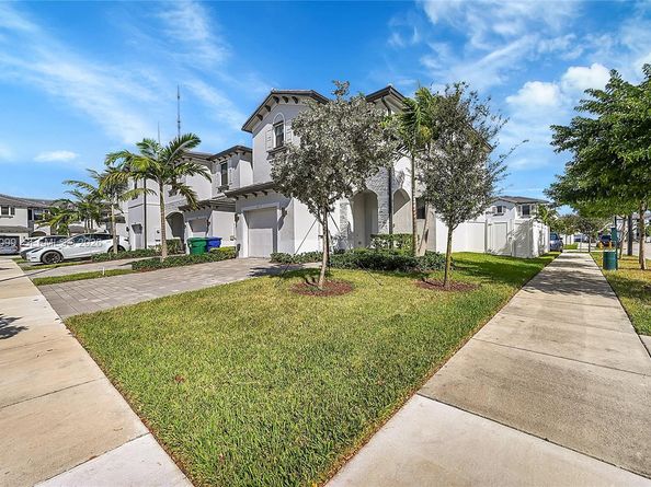 20357 NW 4th Path, Miami Gardens FL 33169
