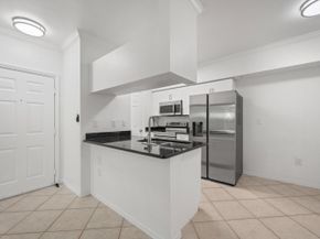 6475 Emerald Dunes Drive 206, West Palm Beach FL 33411