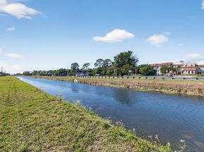 5392 Lakefront Boulevard A, Delray Beach FL 33484