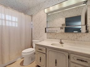 5392 Lakefront Boulevard A, Delray Beach FL 33484