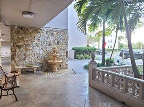 2821 Somerset Drive 400, Lauderdale Lakes FL 33311