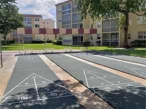 2821 Somerset Drive 400, Lauderdale Lakes FL 33311