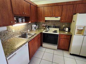 2821 Somerset Drive 400, Lauderdale Lakes FL 33311