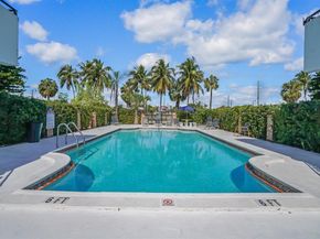 230 SW 1st Street G8, Pompano Beach FL 33060