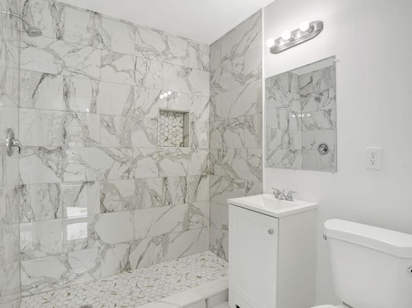 3060 NE 12th Ave, Pompano Beach FL 33064