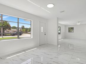 3060 NE 12th Ave, Pompano Beach FL 33064