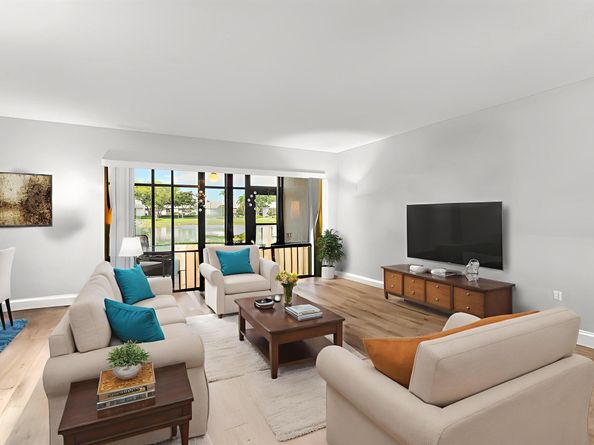 5106 Oak Hill Lane 911, Delray Beach FL 33484