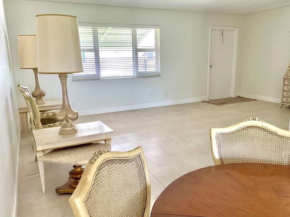 120 NW 10th Court, Boynton Beach FL 33426