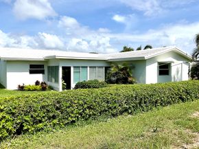 120 NW 10th Court, Boynton Beach FL 33426
