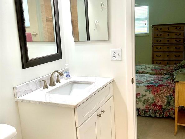 120 NW 10th Court, Boynton Beach FL 33426