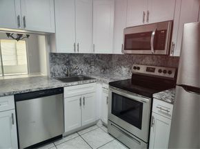2801 NW 47 tER 403B, Lauderdale Lakes FL 33313