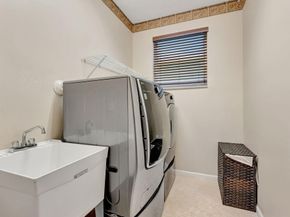 5873 NW 125th Ter, Coral Springs FL 33076