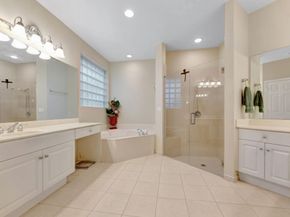 5873 NW 125th Ter, Coral Springs FL 33076