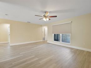 9680 NW 25th St, Sunrise FL 33322