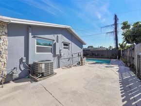 9680 NW 25th St, Sunrise FL 33322