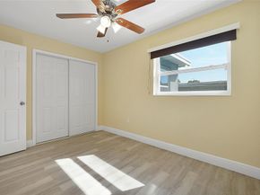 9680 NW 25th St, Sunrise FL 33322
