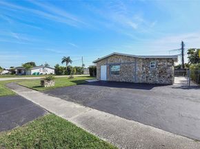 9680 NW 25th St, Sunrise FL 33322