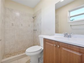9680 NW 25th St, Sunrise FL 33322