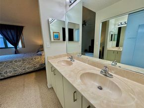 1419 NW 126th Ln, Sunrise FL 33323