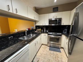 1419 NW 126th Ln, Sunrise FL 33323
