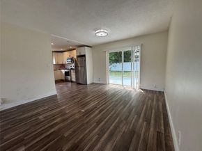 426 SW 79th Ter, North Lauderdale FL 33068