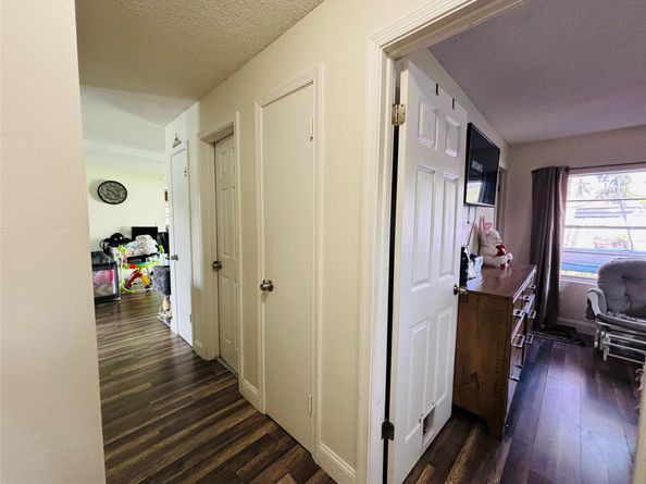 426 SW 79th Ter, North Lauderdale FL 33068