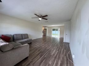 426 SW 79th Ter, North Lauderdale FL 33068