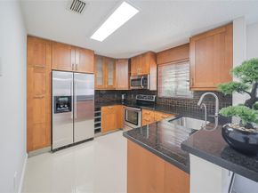117 NW 118th Dr, Coral Springs FL 33071