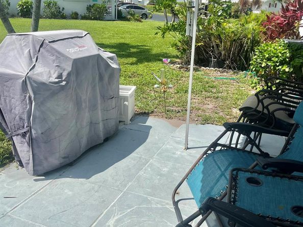 2100 SW Lake Circle Drive 109, Boynton Beach FL 33426