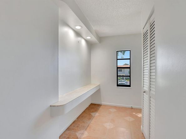 21864 Arriba Real 3 D, Boca Raton FL 33433