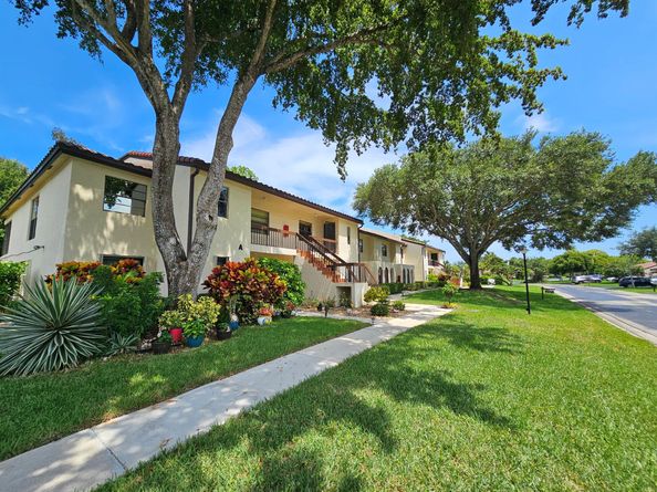 21864 Arriba Real 3 D, Boca Raton FL 33433